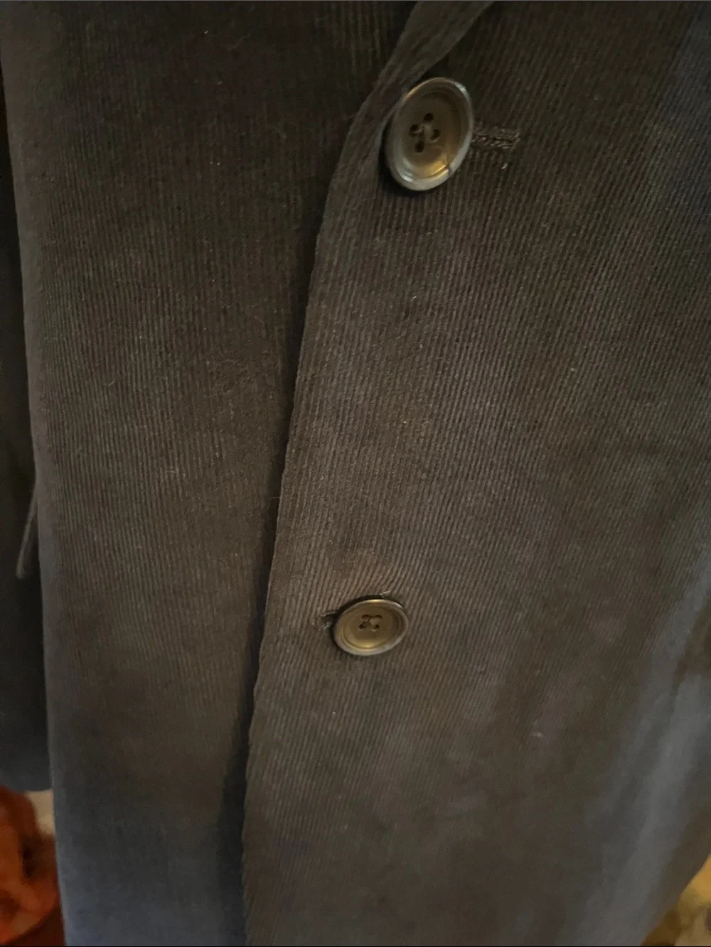 Tommy Hilfiger Navy Corduroy Sport Coat Two-button front w/notch lapel Size 44R